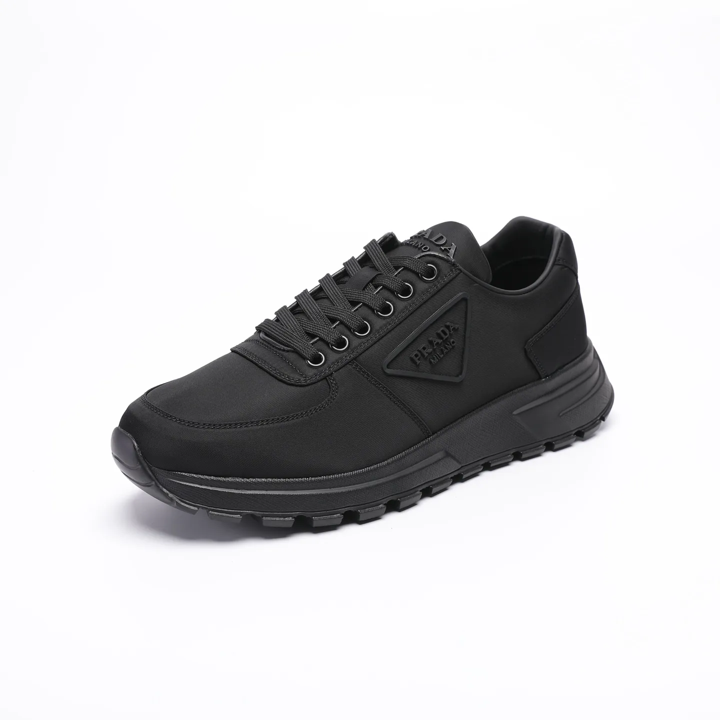 Batch 580 [PRADA] Men's shoes are popular in the counter, official website synchronization, high-quality shipments. Fabric: original cowhide with snakeskin. Lining: cowhide feet + cowhide lining. Outsole: original TPU + foam. Size: 38-46